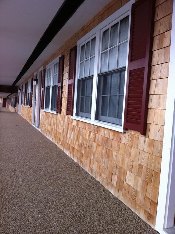 Holiday Hill Inn & Suites Dennisport Buitenkant foto